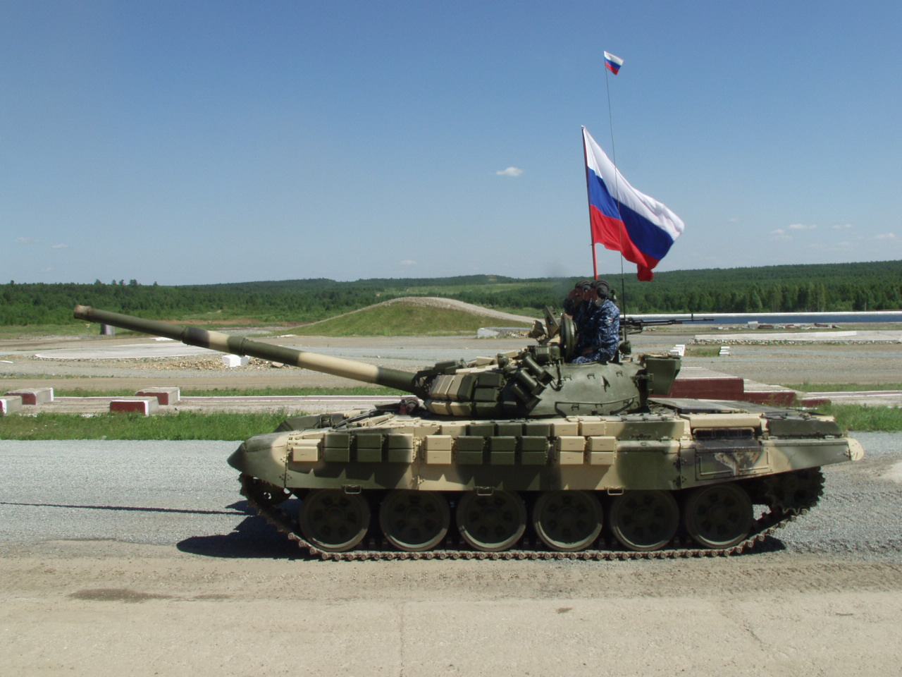 Танки с