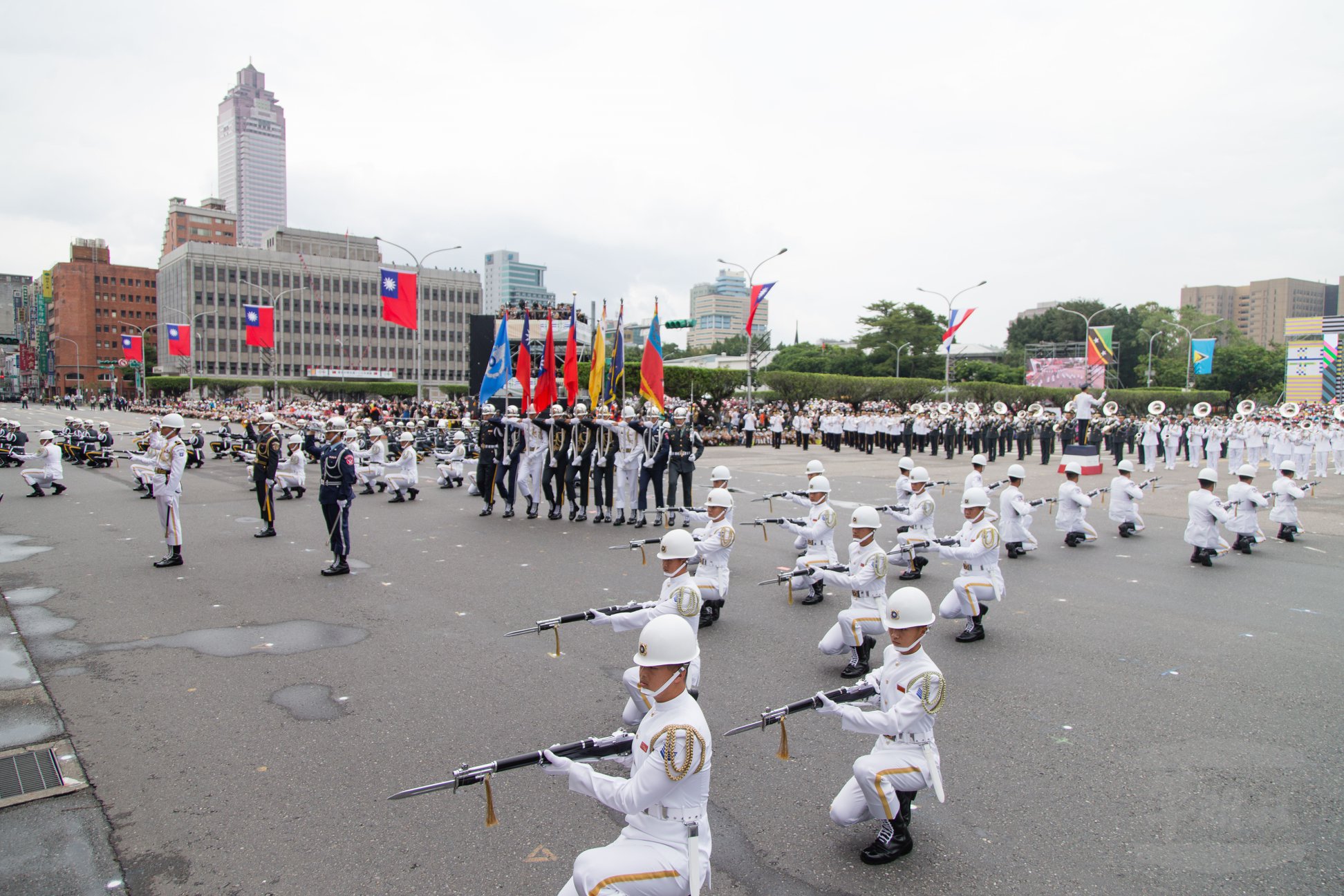 Трансляция тайваня. China Roc ORBAT.