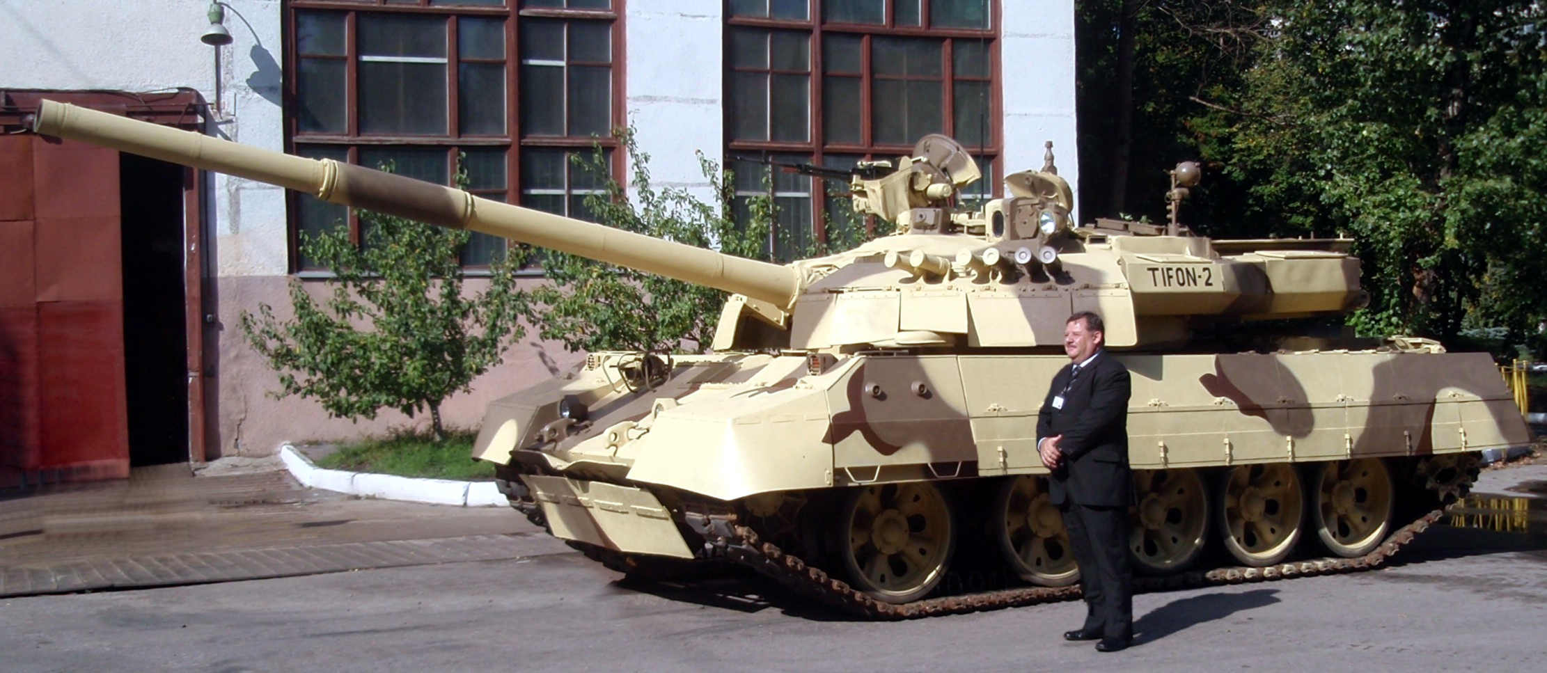 Средний 55. Т-55агм. Т-55м8а2 Тайфун-2. T-55m8-a2 tifon II. Т-55агм средний танк.