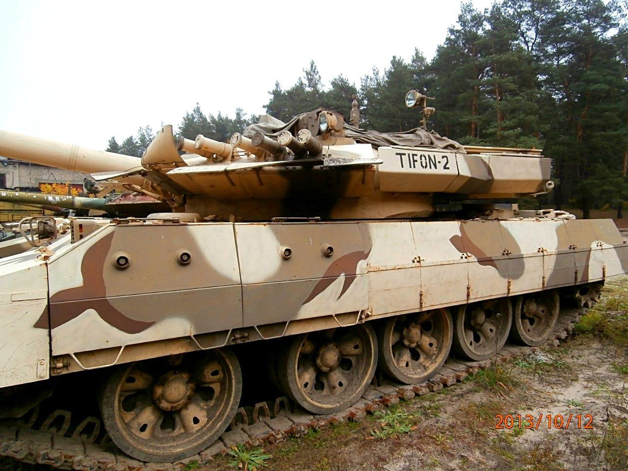 Купить танк гибрид. T-55m8-a2 tifon II. Т-55 м8 а2 Тайфун. Танк tifon 2. Танки гибриды.