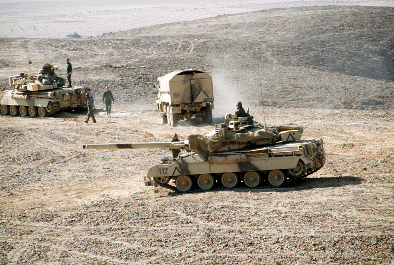 https://cdn-live.warthunder.com/uploads/e9/d6/94/e84e4fbec23bb8f4ebc79e8decc5f5e578_mq/Two_AMX-30_main_battle_tanks_in_1991.jpg